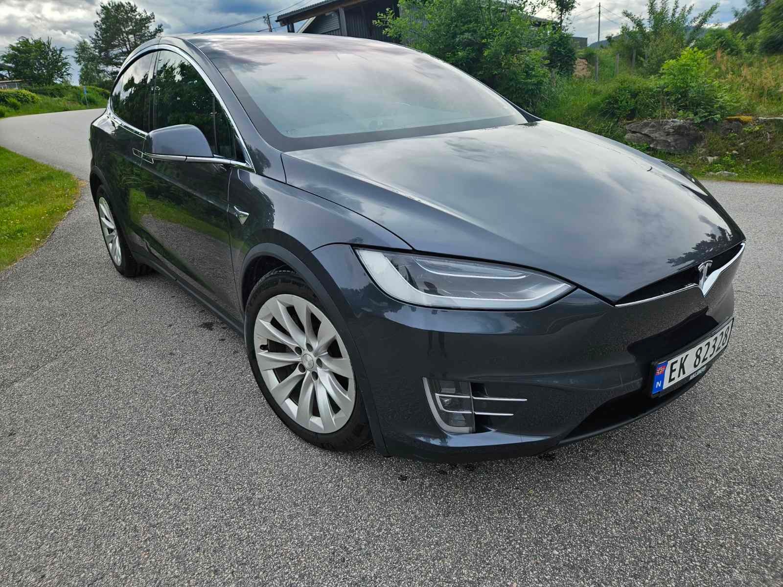 Tesla Model X 75D, 525ps, 2018