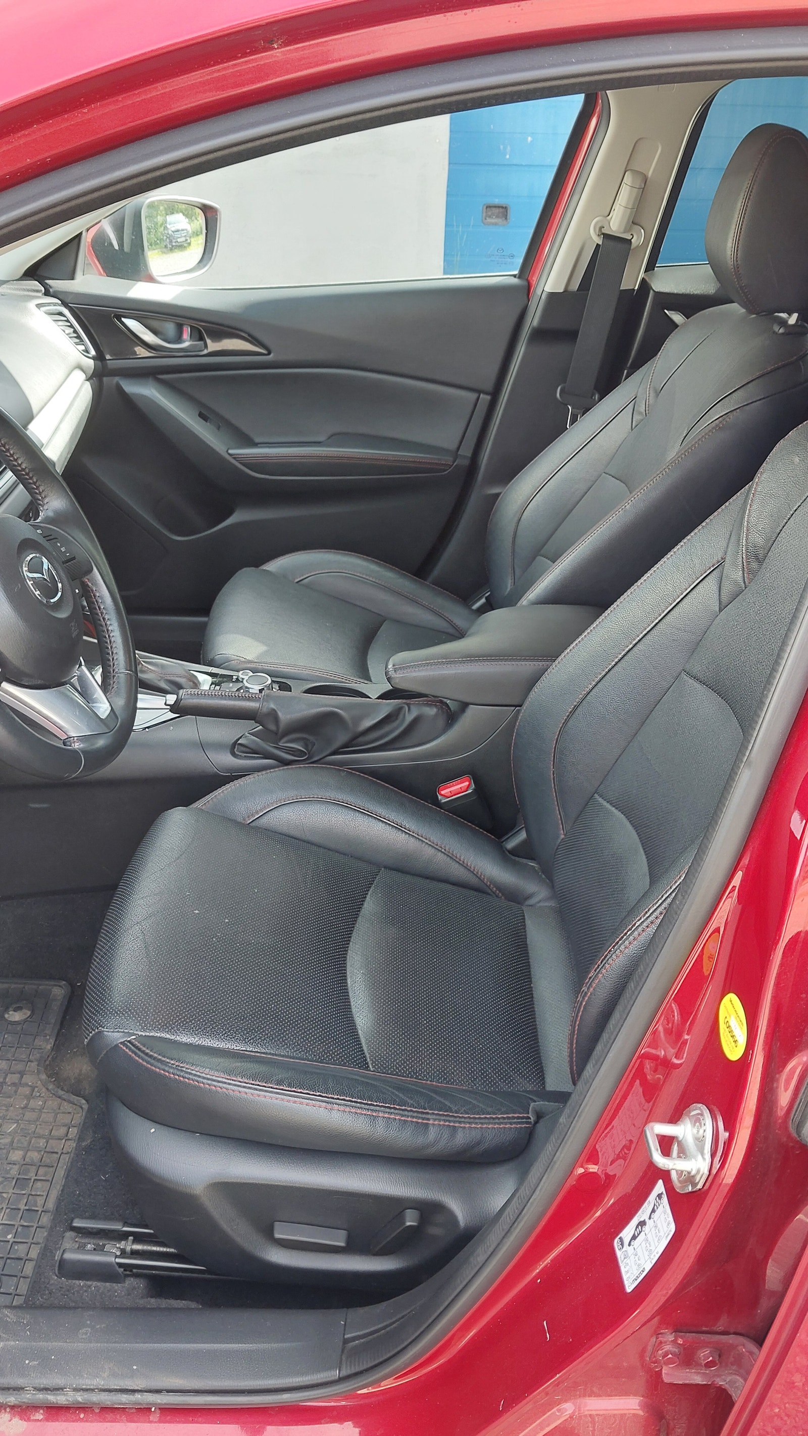 Mazda 3 Sport 2.2 SKYACTIV-D Automatic, 6-trins, 150ps, 2014
