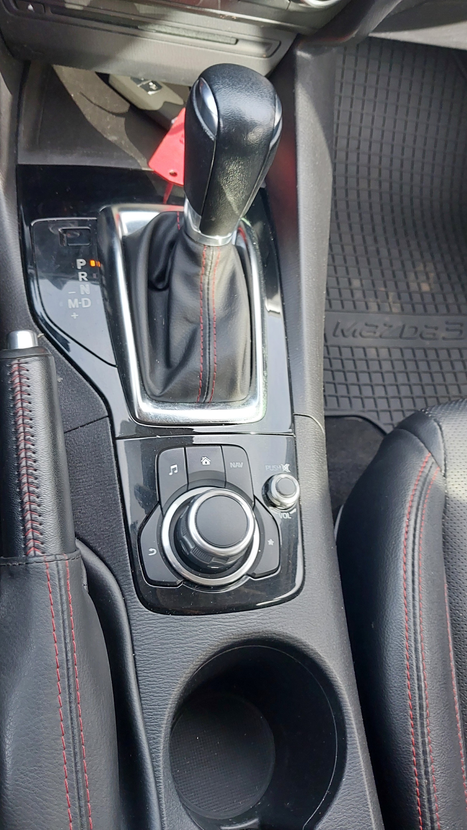 Mazda 3 Sport 2.2 SKYACTIV-D Automatic, 6-trins, 150ps, 2014