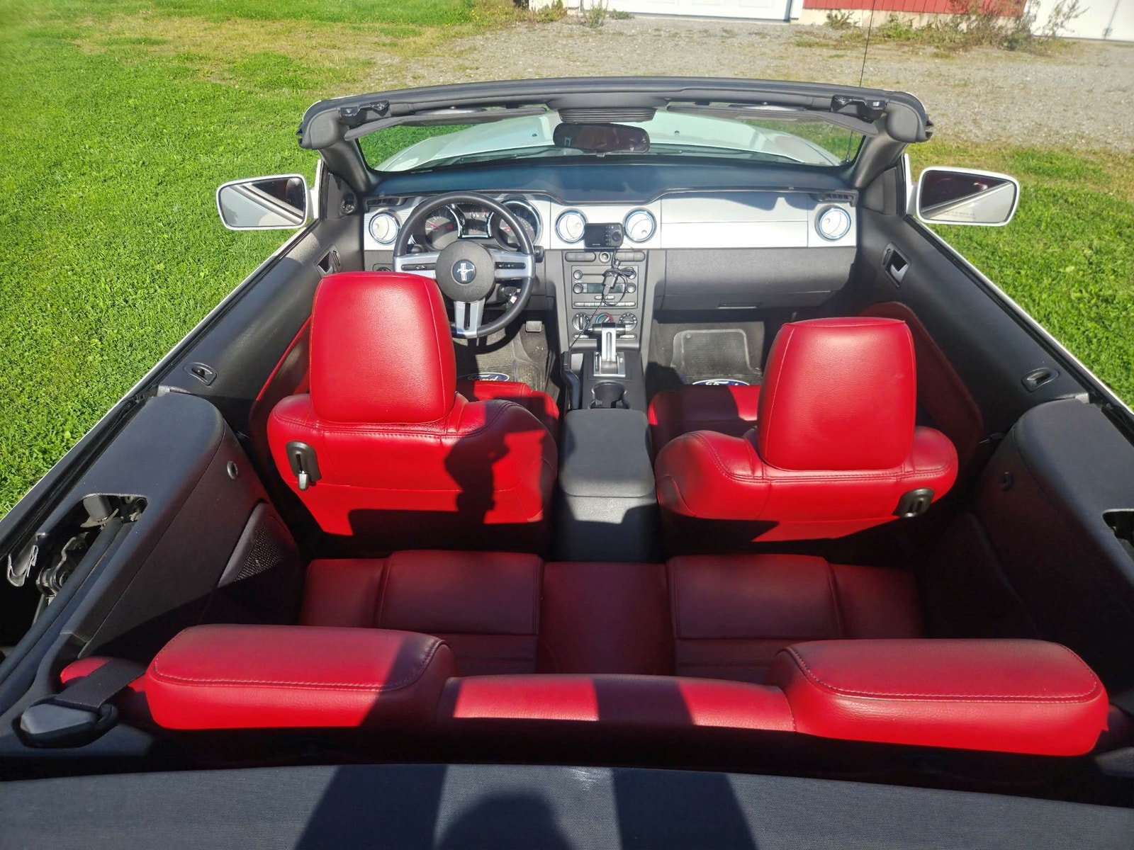 Ford Mustang V6 Convertible Automatic, 213hp, 2006