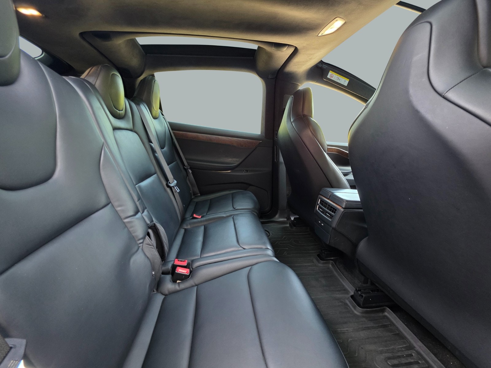 Tesla Model X Long Range, 423hp, 2019