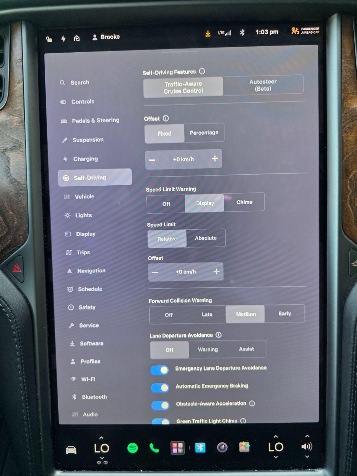 Tesla Model X Long Range, 423hp, 2019