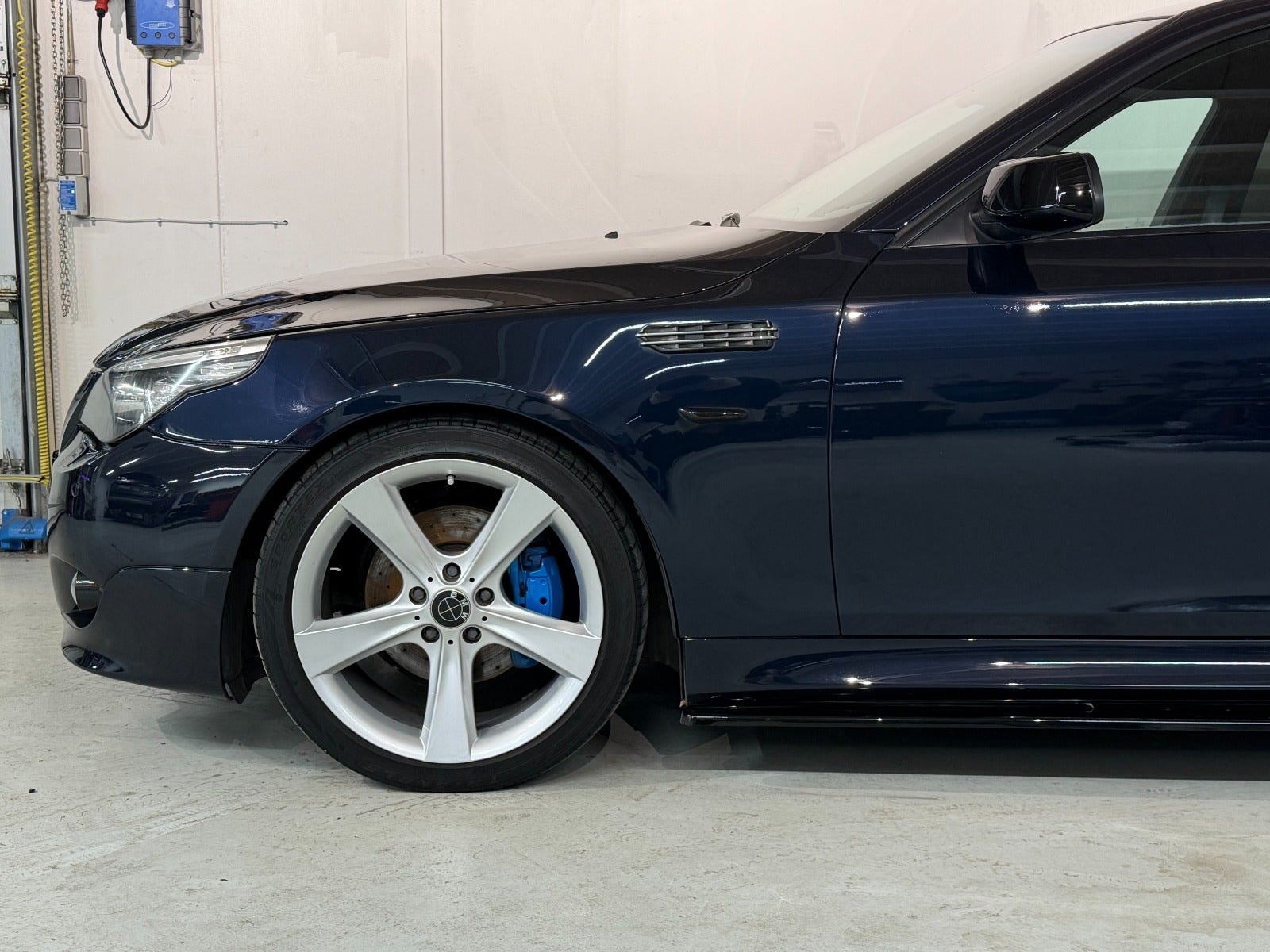 BMW 525d Sedan Manual, 197hp, 2008