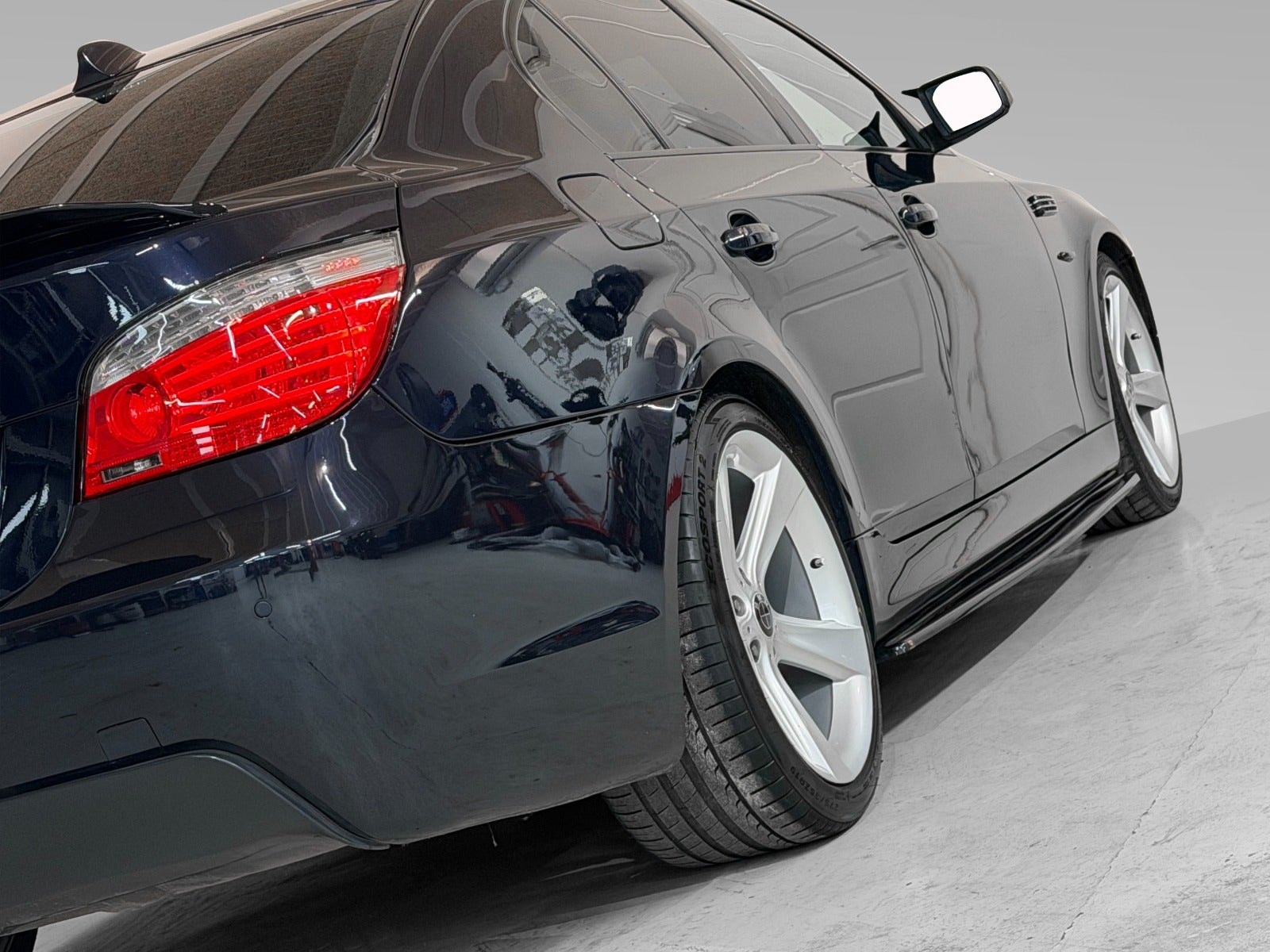 BMW 525d Sedan Manual, 197hp, 2008