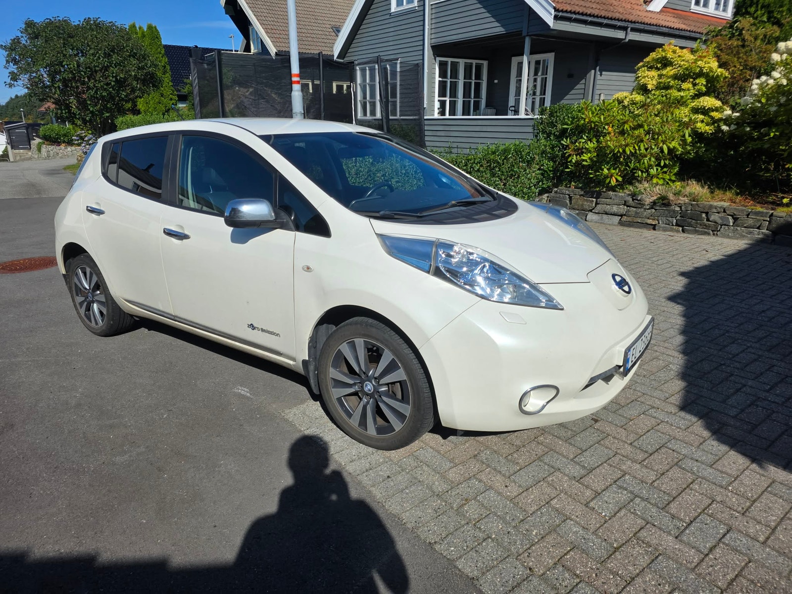 Nissan Leaf 24 kWh, 109ps, 2013