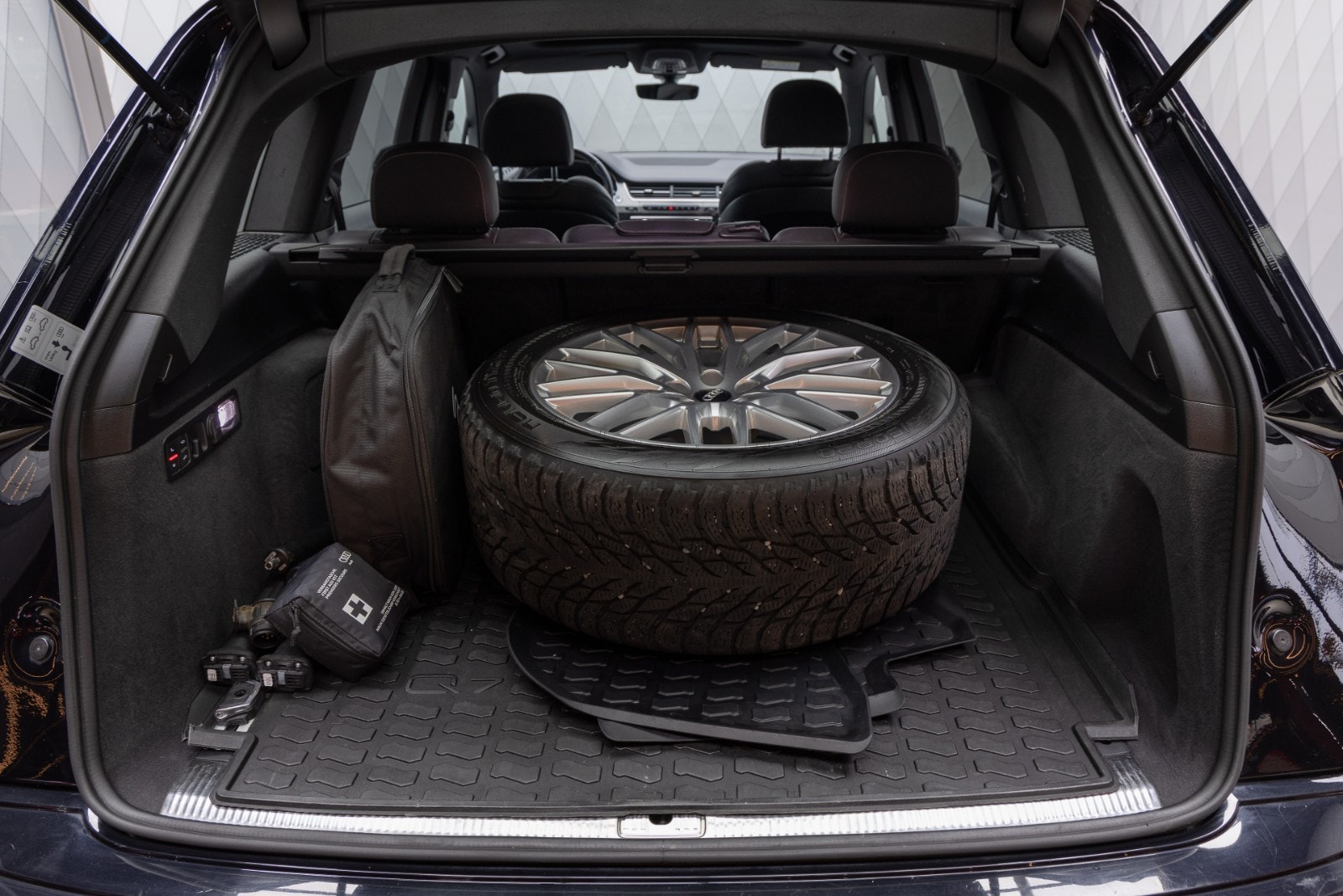 Audi Q7 e-Tron 3.0 TDI quattro TipTronic, 373hp, 2017