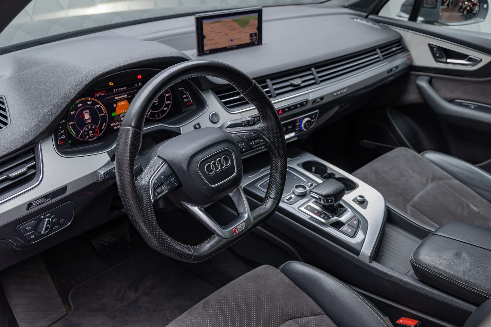 Audi Q7 e-Tron 3.0 TDI quattro TipTronic, 373hp, 2017