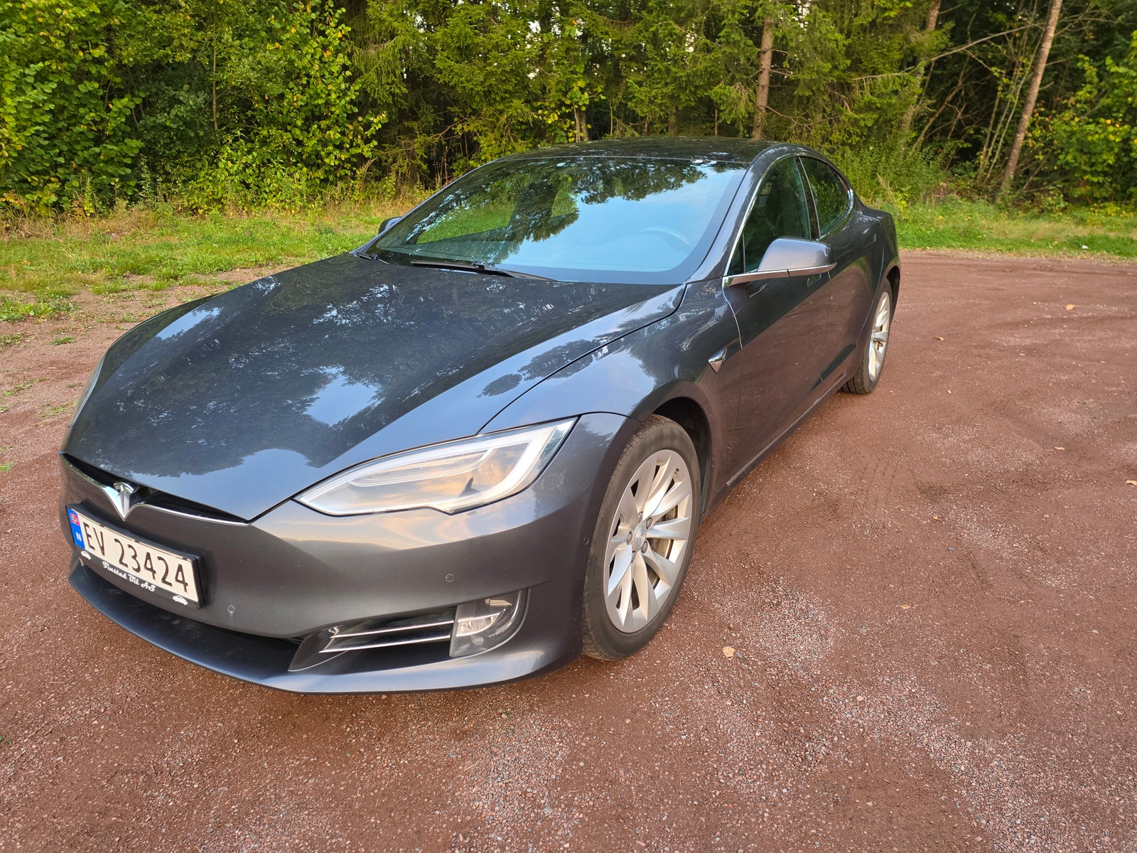 Tesla Model S 75D, 525ps, 2018
