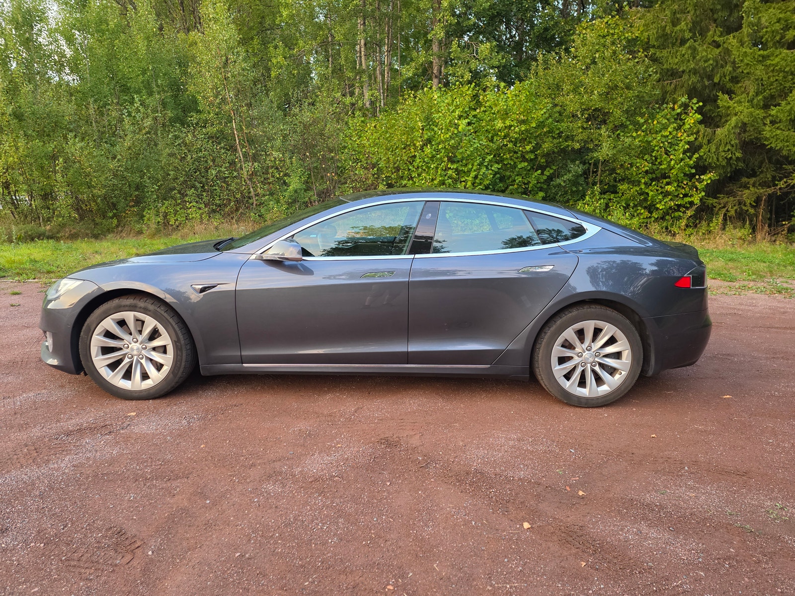 Tesla Model S 75D, 525ps, 2018