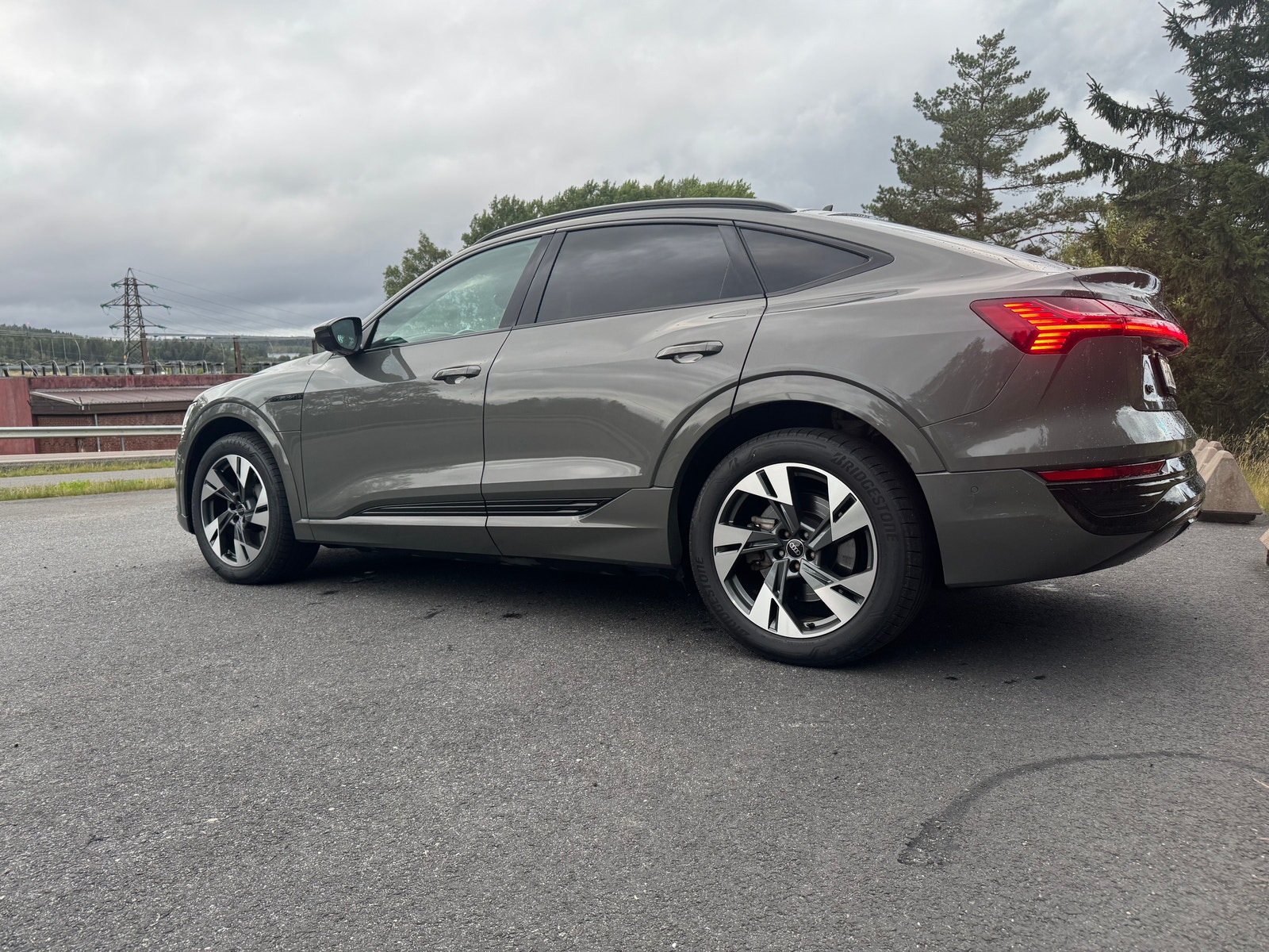 Audi Q8 Sportback 55 e-tron quattro, 408hp, 2024
