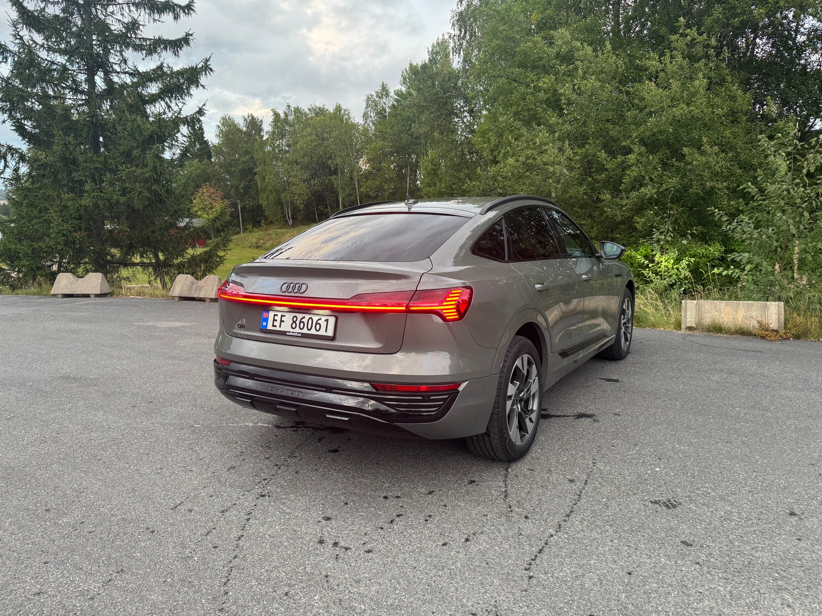 Audi Q8 Sportback 55 e-tron quattro, 408hp, 2024