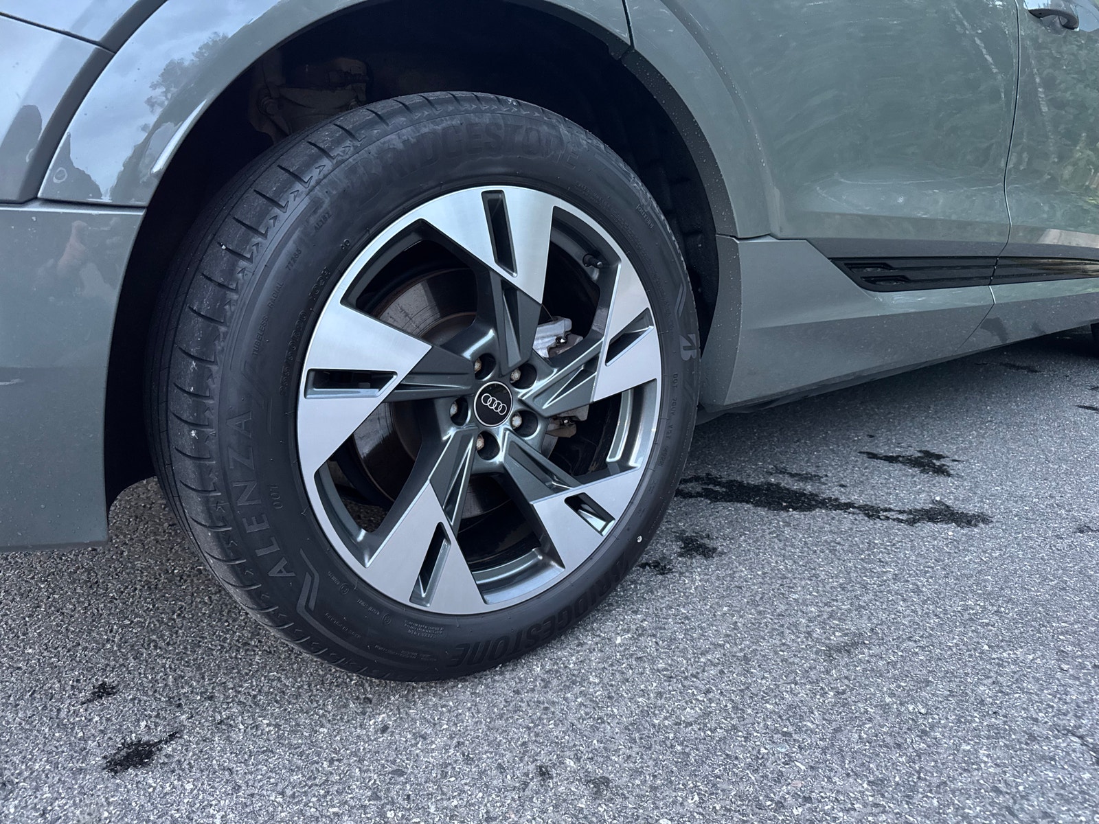 Audi Q8 Sportback 55 e-tron quattro, 408hp, 2024