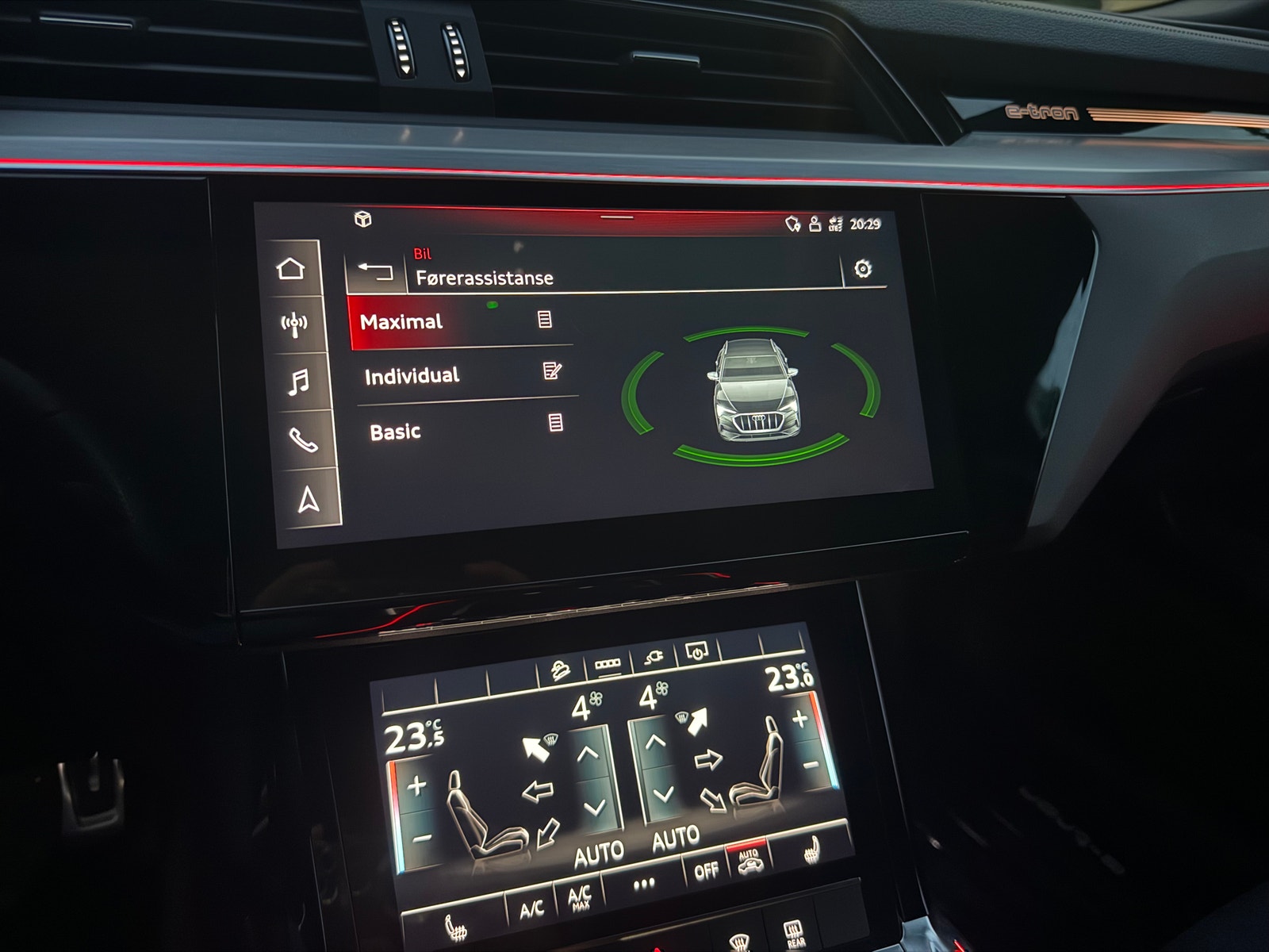 Audi Q8 Sportback 55 e-tron quattro, 408hp, 2024