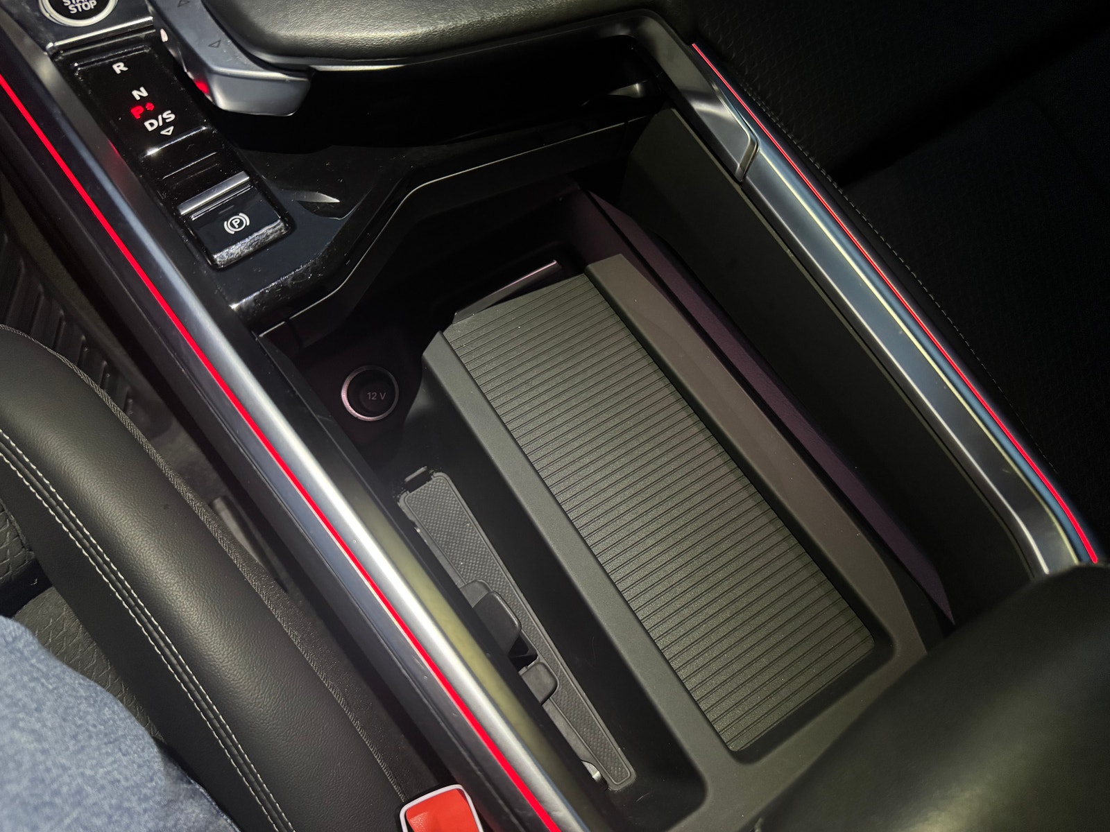 Audi Q8 Sportback 55 e-tron quattro, 408hp, 2024