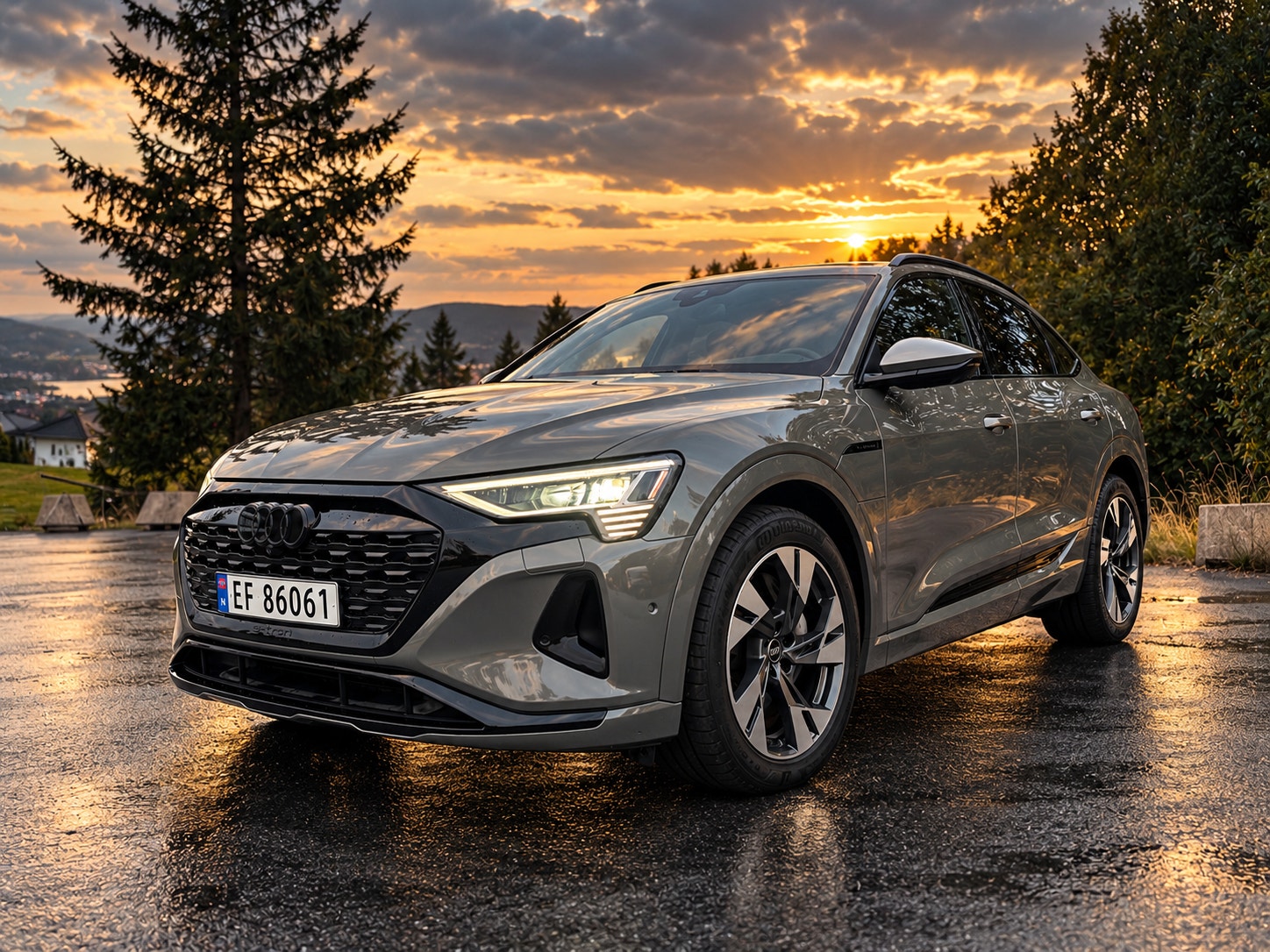 Audi Q8 Sportback 55 e-tron quattro, 408hp, 2024