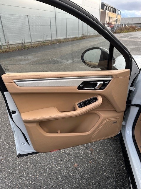 Porsche Macan Turbo PDK, 400hp, 2014