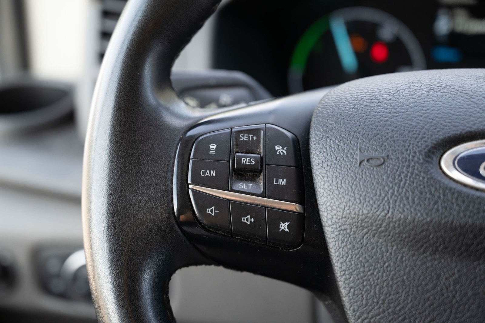 Ford E-Transit 350, 269ps, 2022