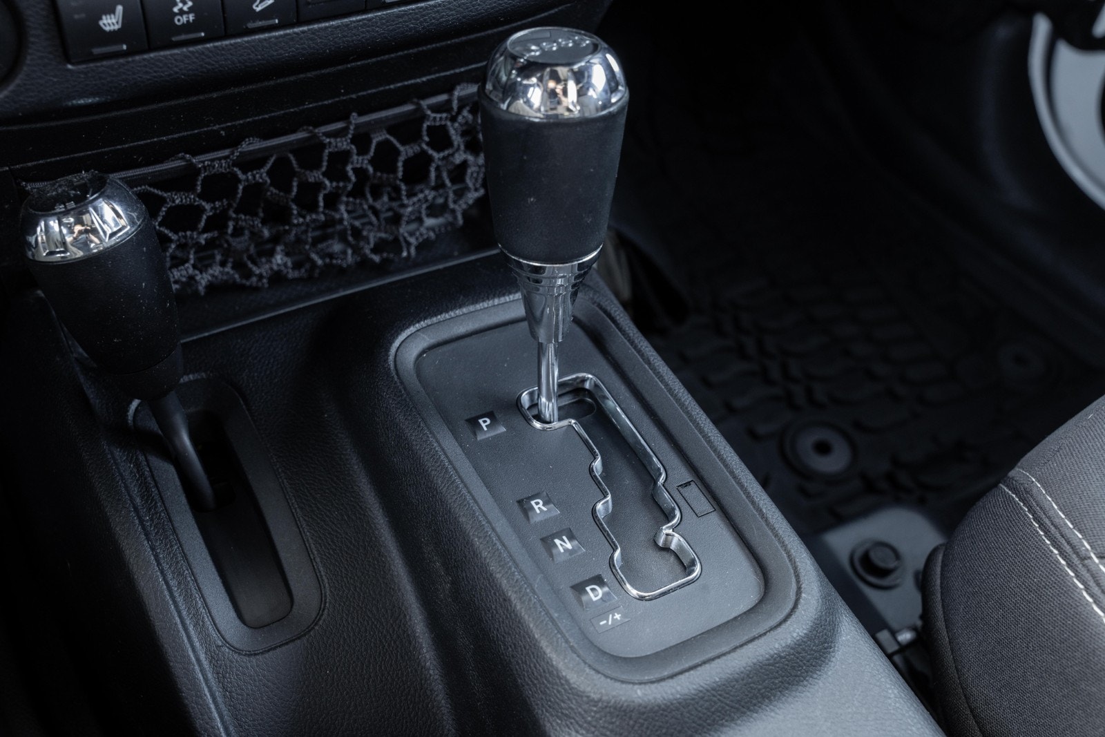 Jeep Wrangler Unlimited 2.8 4WD Automatic, 200hp, 2013