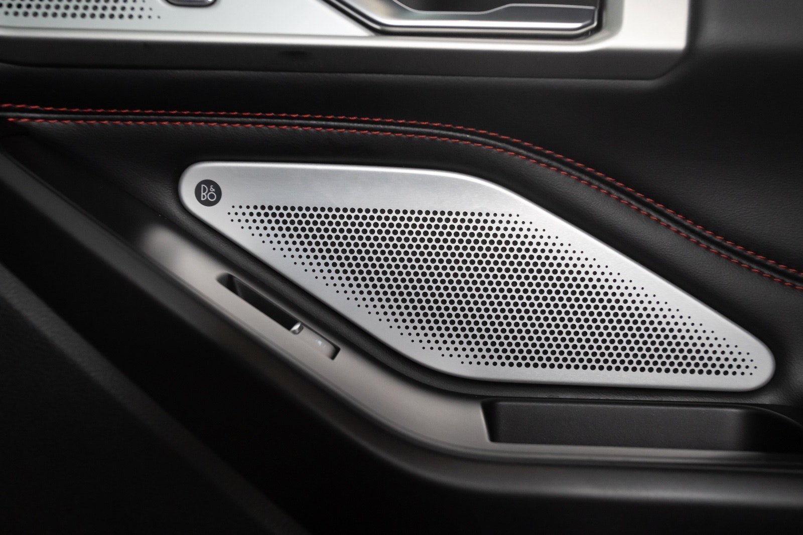 Ford Explorer Plug-In Hybrid SelectShift, 10-trins, 457ps, 2020