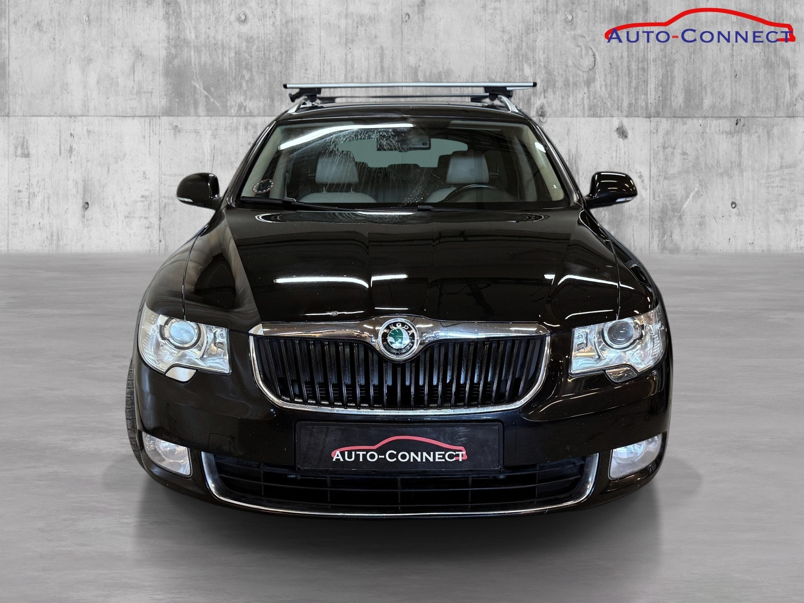 Škoda Superb Combi 2.0 TDI 4x4 DSG Sequential, 6-trins, 140ps, 2012