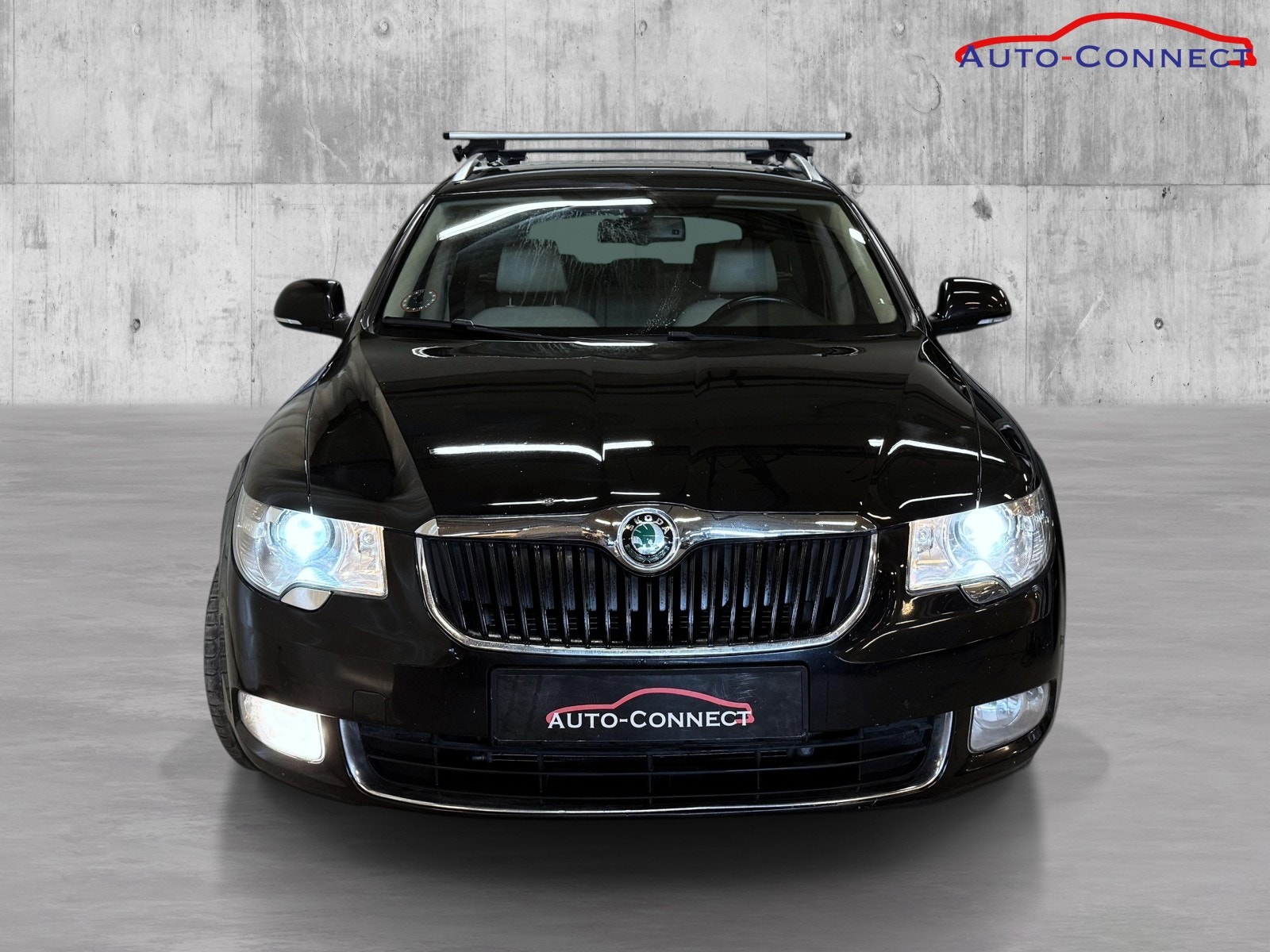 Škoda Superb Combi 2.0 TDI 4x4 DSG Sequential, 6-trins, 140ps, 2012
