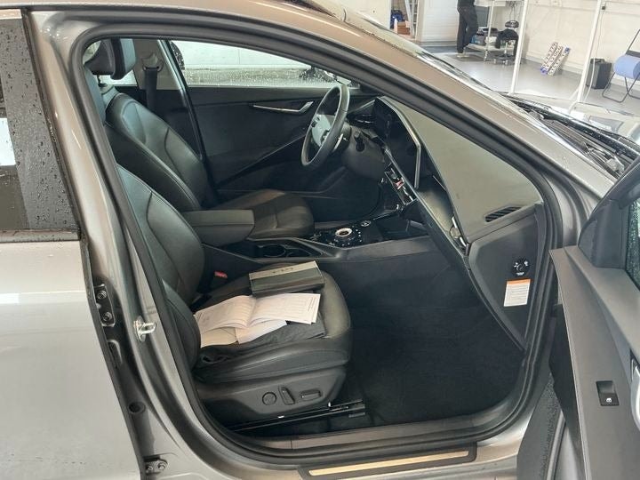Kia Niro EV, 204hp, 2024