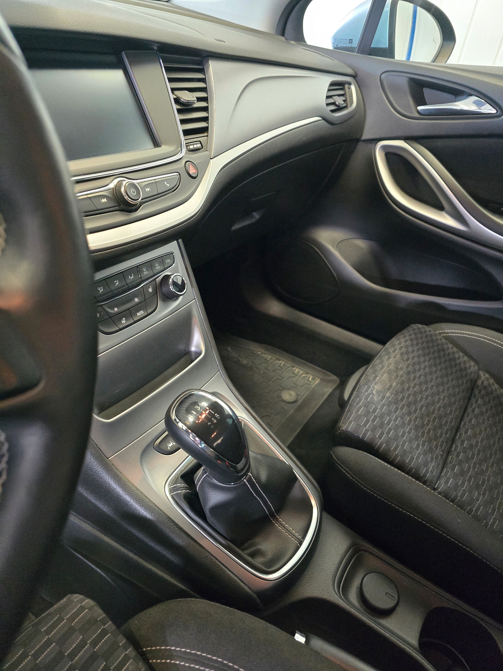 Opel Astra 1.6 CDTI ecoFLEX Manual, 110hp, 2017