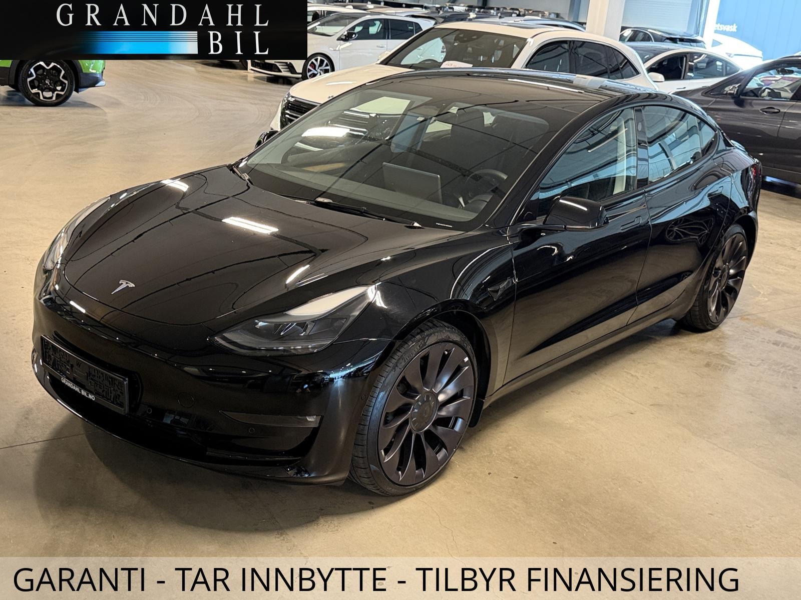 Tesla Model 3 Performance, 534hk, 2022