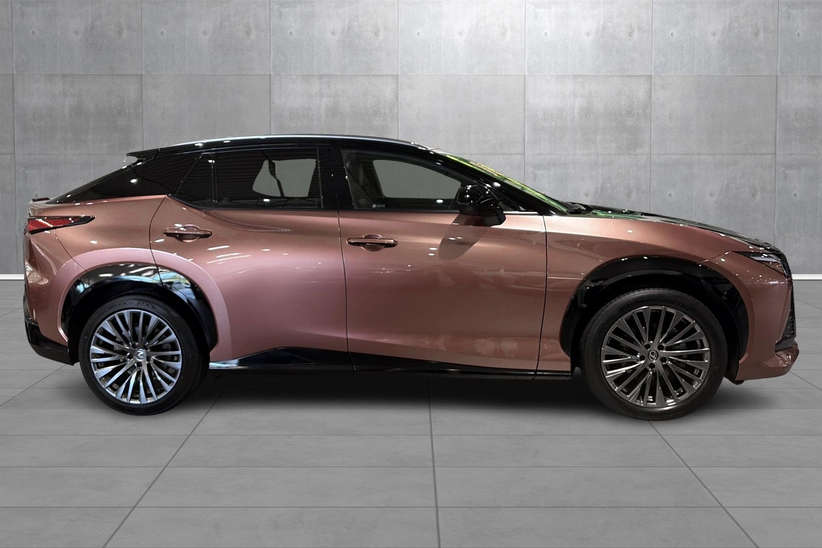 Lexus RZ 450e, 313hp, 2023