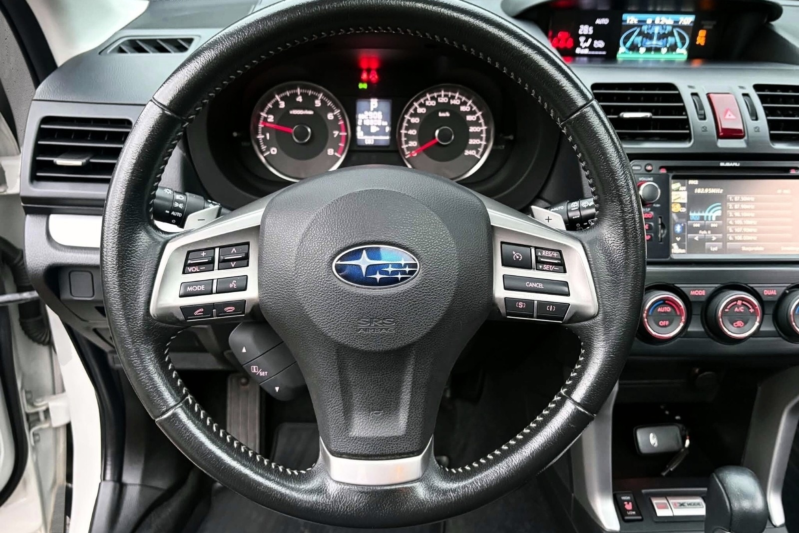 Subaru Forester 2.0 4WD Lineartronic, 150hp, 2013