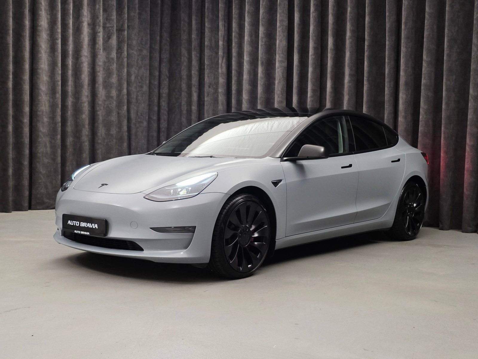 Tesla Model 3 Performance, 534hp, 2023