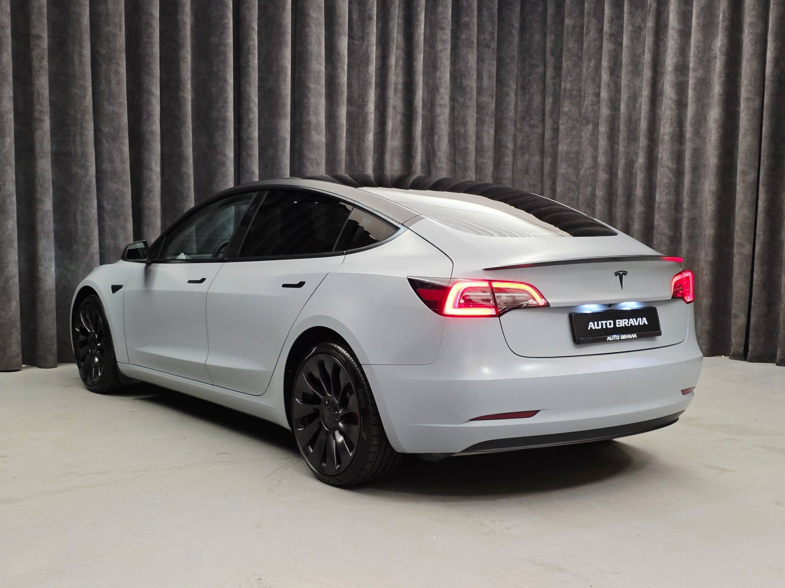 Tesla Model 3 Performance, 534hp, 2023