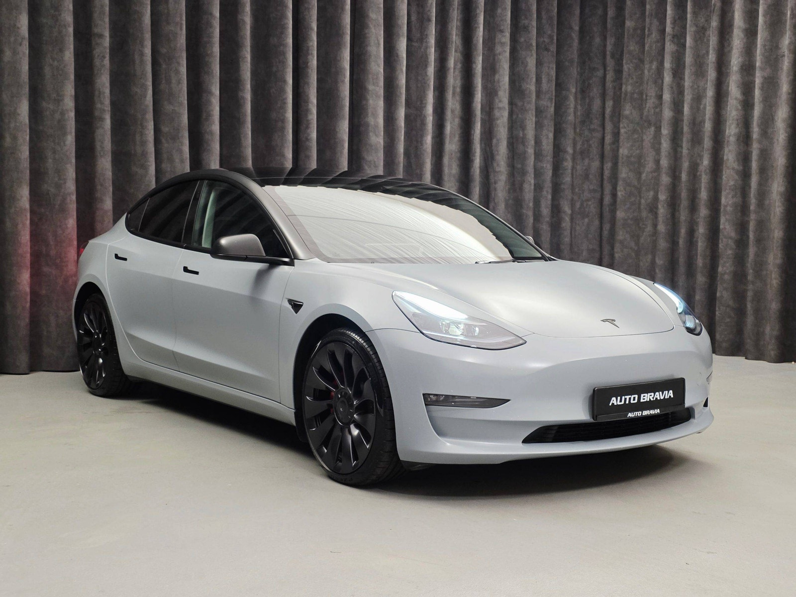 Tesla Model 3 Performance, 534hp, 2023