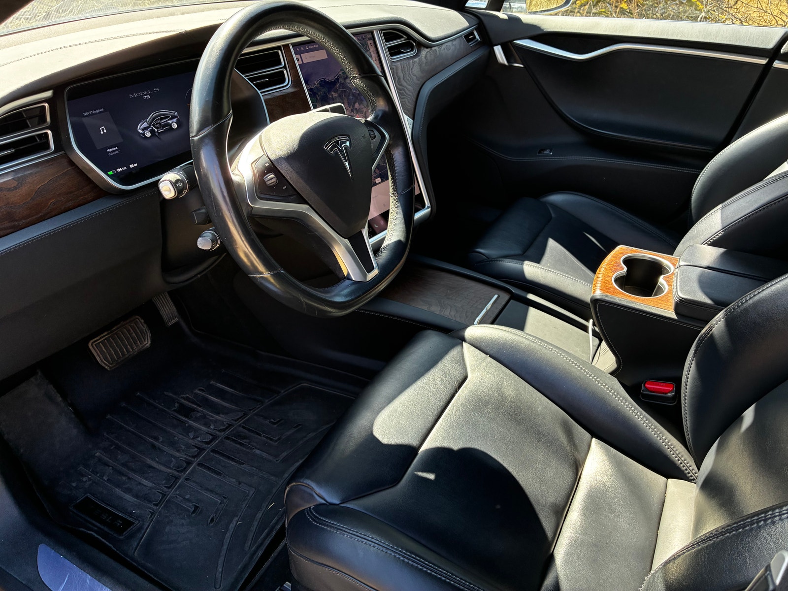Tesla Model S 75, 320hp, 2017
