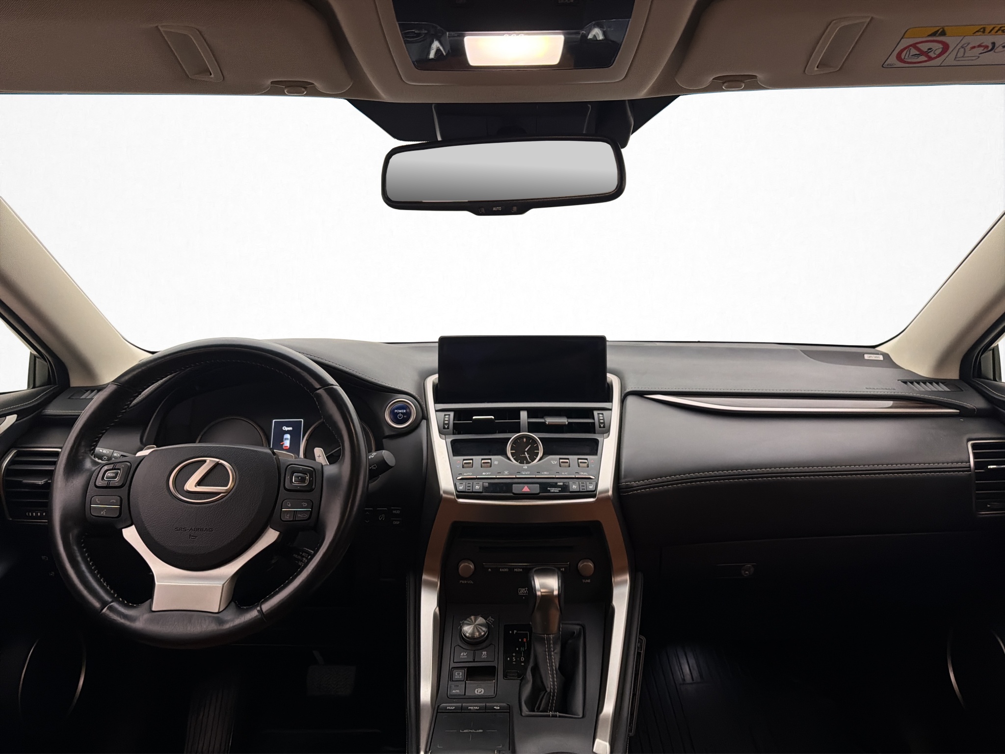 Lexus NX 300h AWD 2.5 AWD E-CVT, 197hp, 2018