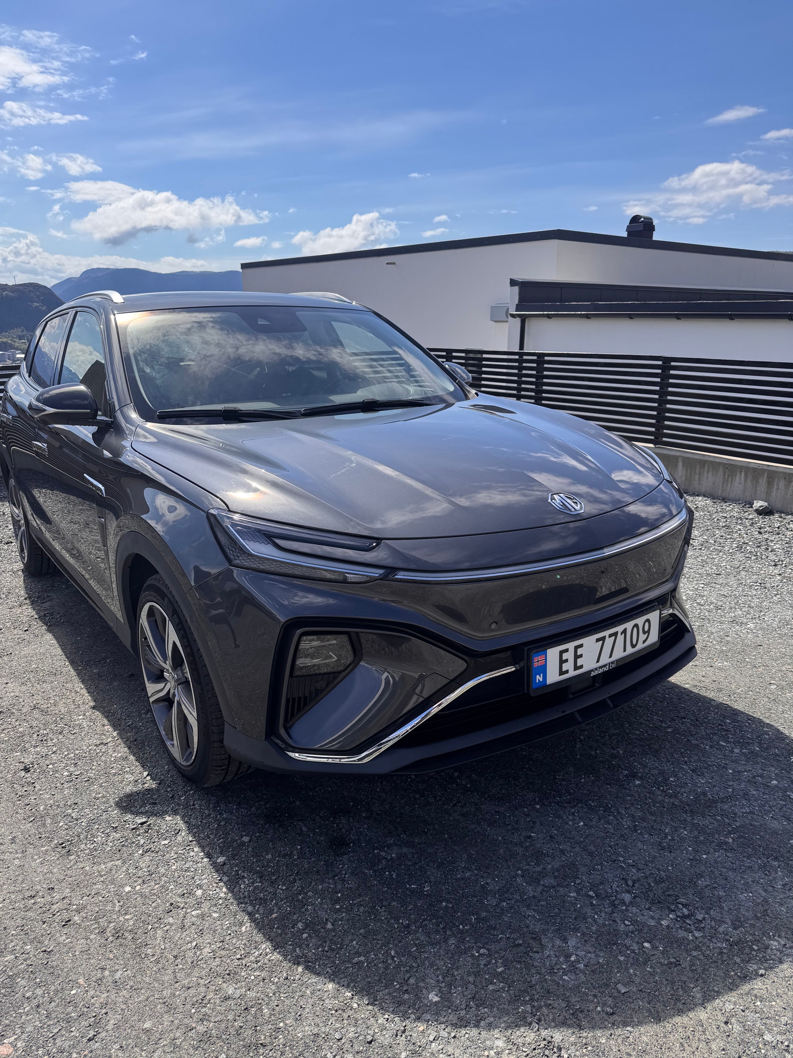 MG Marvel R Performance Automatic, 288hp, 2022