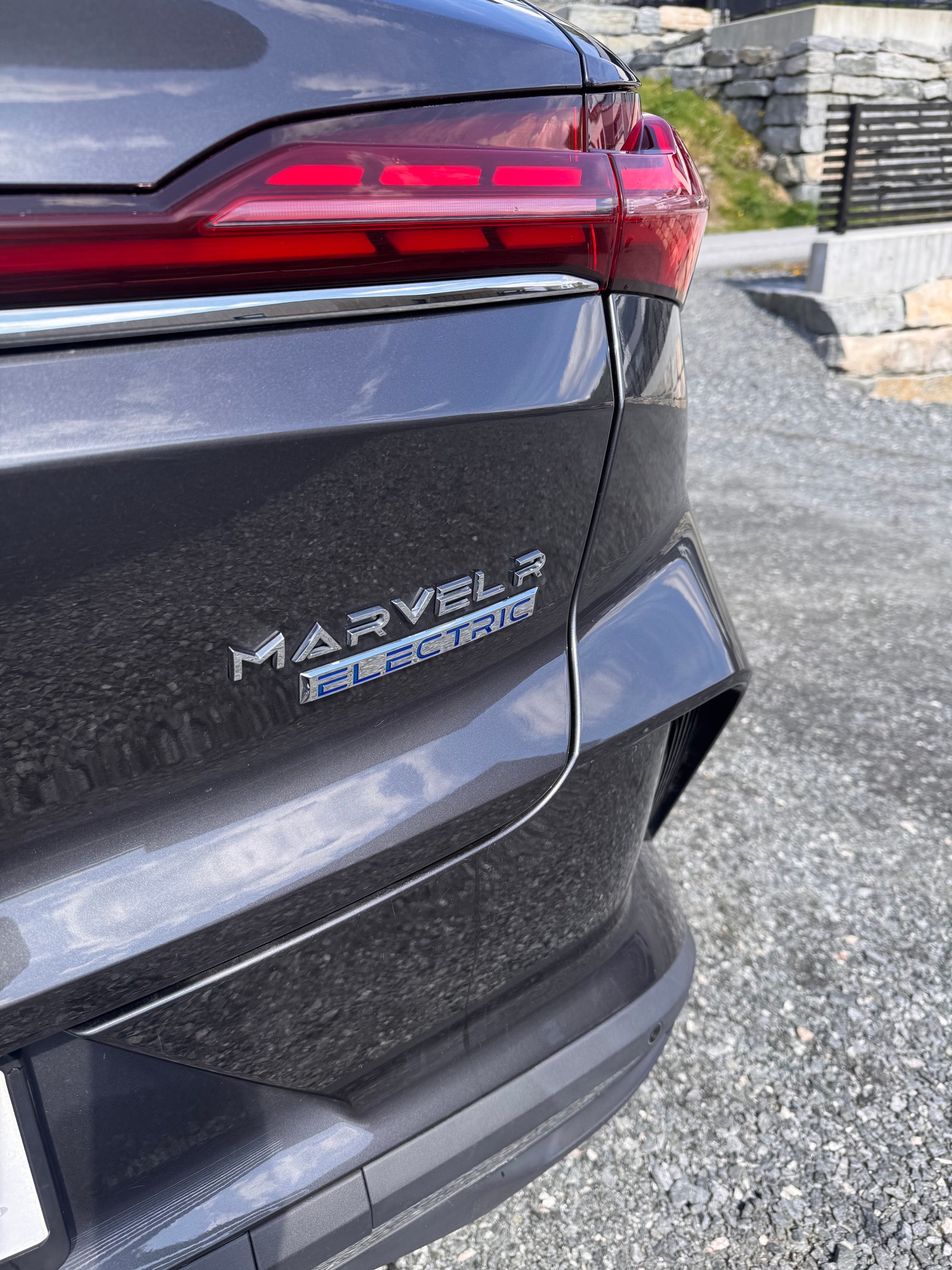 MG Marvel R Performance Automatic, 288hp, 2022