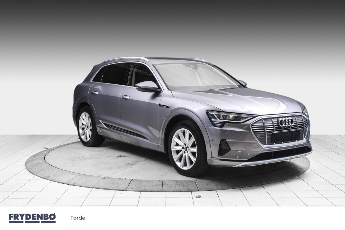 Audi e-tron 50 quattro, 313hp, 2022