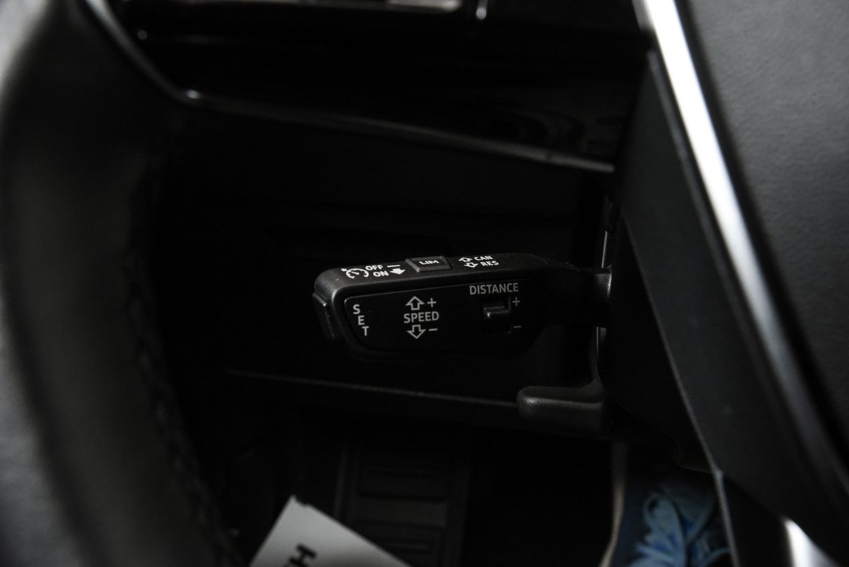 Audi e-tron 50 quattro, 313hp, 2022