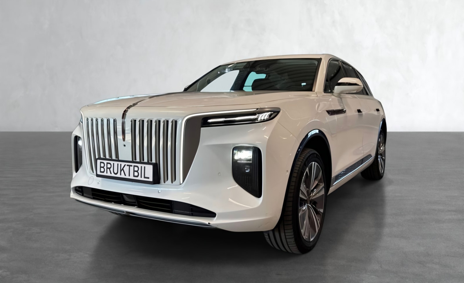 Hongqi E-HS9 Exclusive 99 kWh AWD, 551hp, 2022