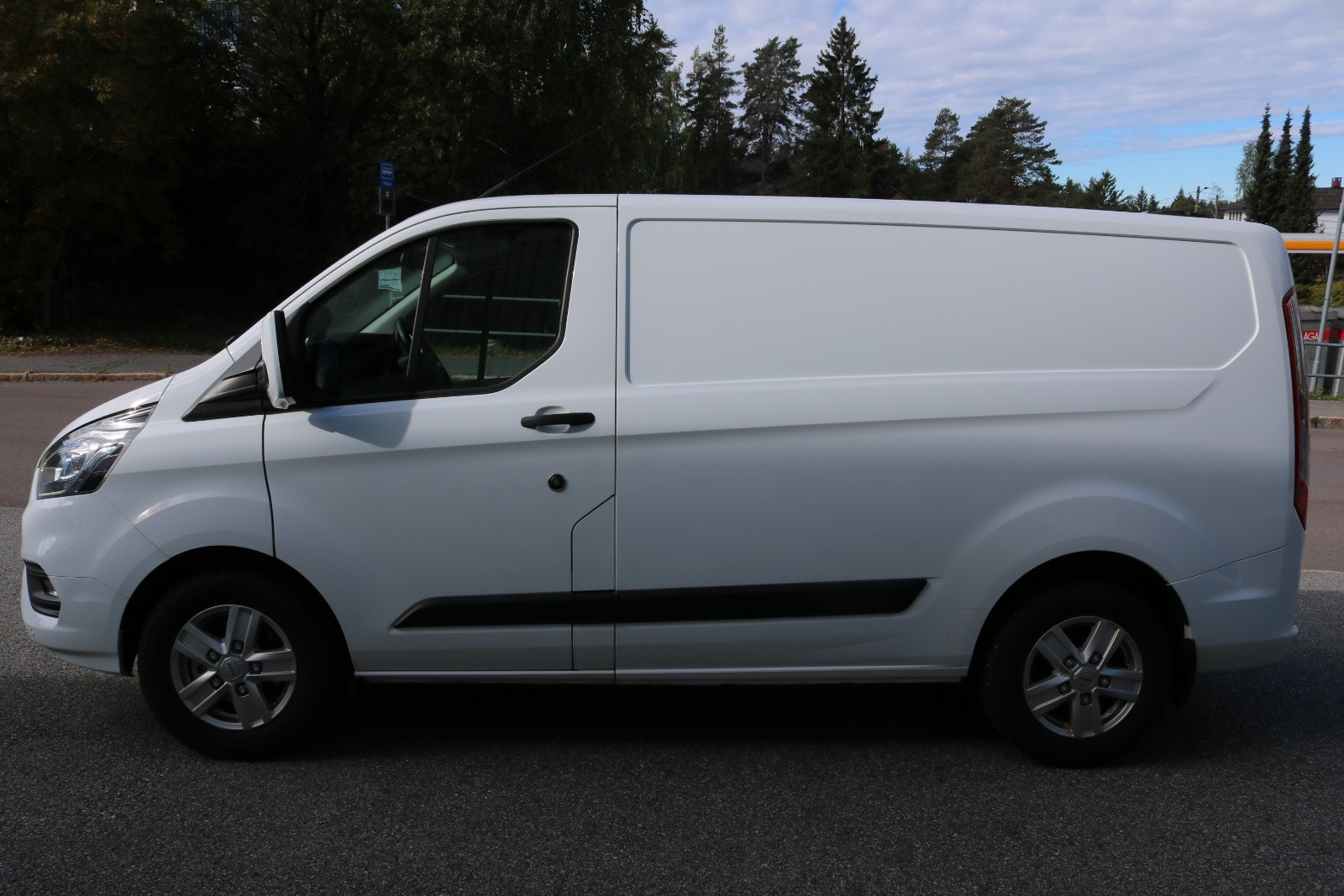 Ford Transit Custom 320 2.0 EcoBlue Manual, 6-trins, 130ps, 2020