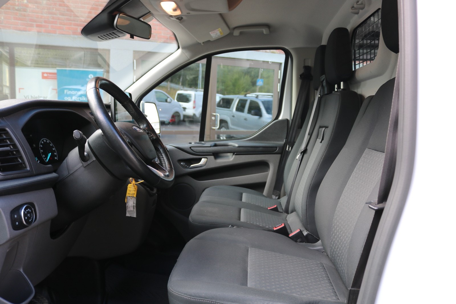 Ford Transit Custom 320 2.0 EcoBlue Manual, 6-trins, 130ps, 2020