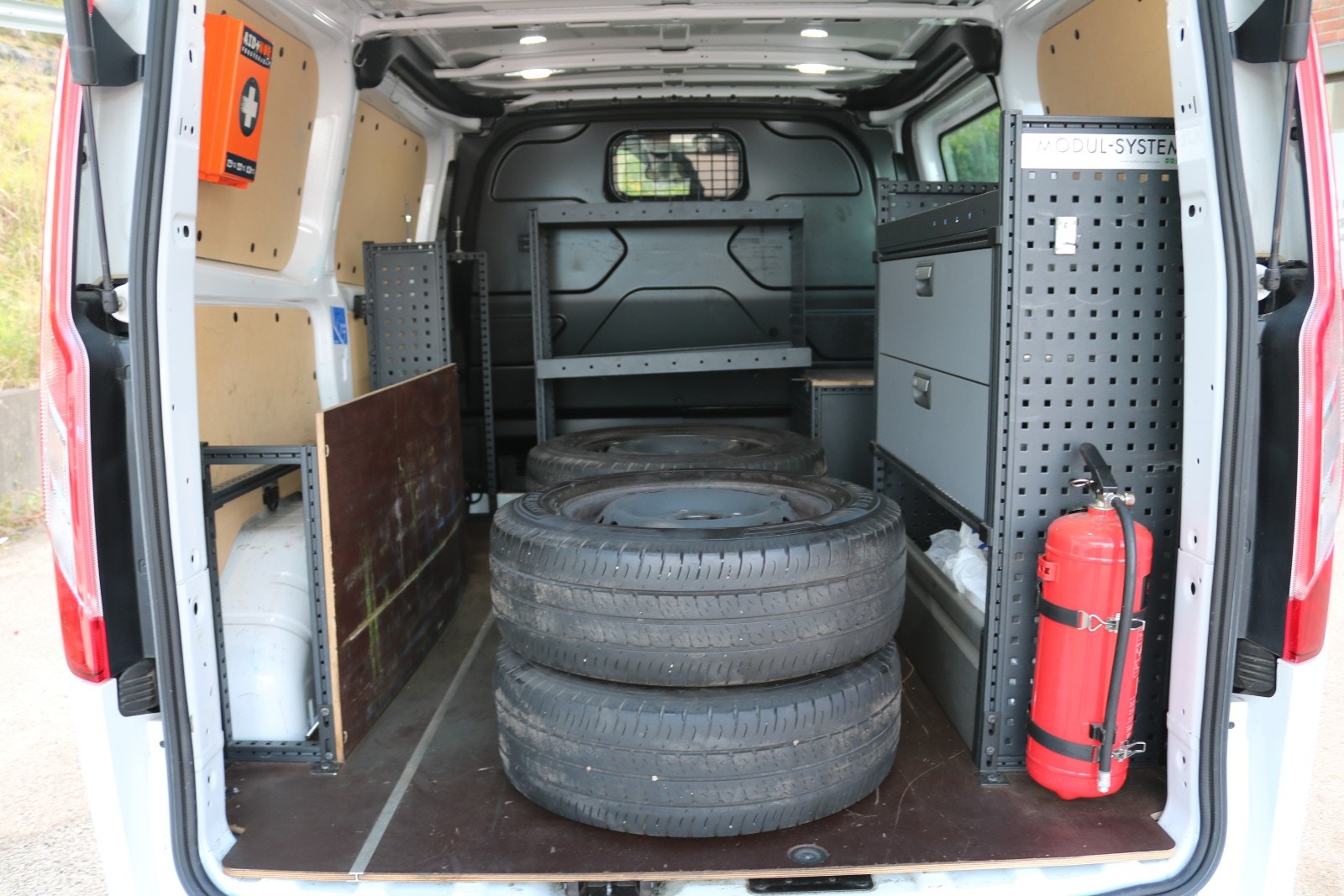 Ford Transit Custom 320 2.0 EcoBlue Manual, 6-trins, 130ps, 2020