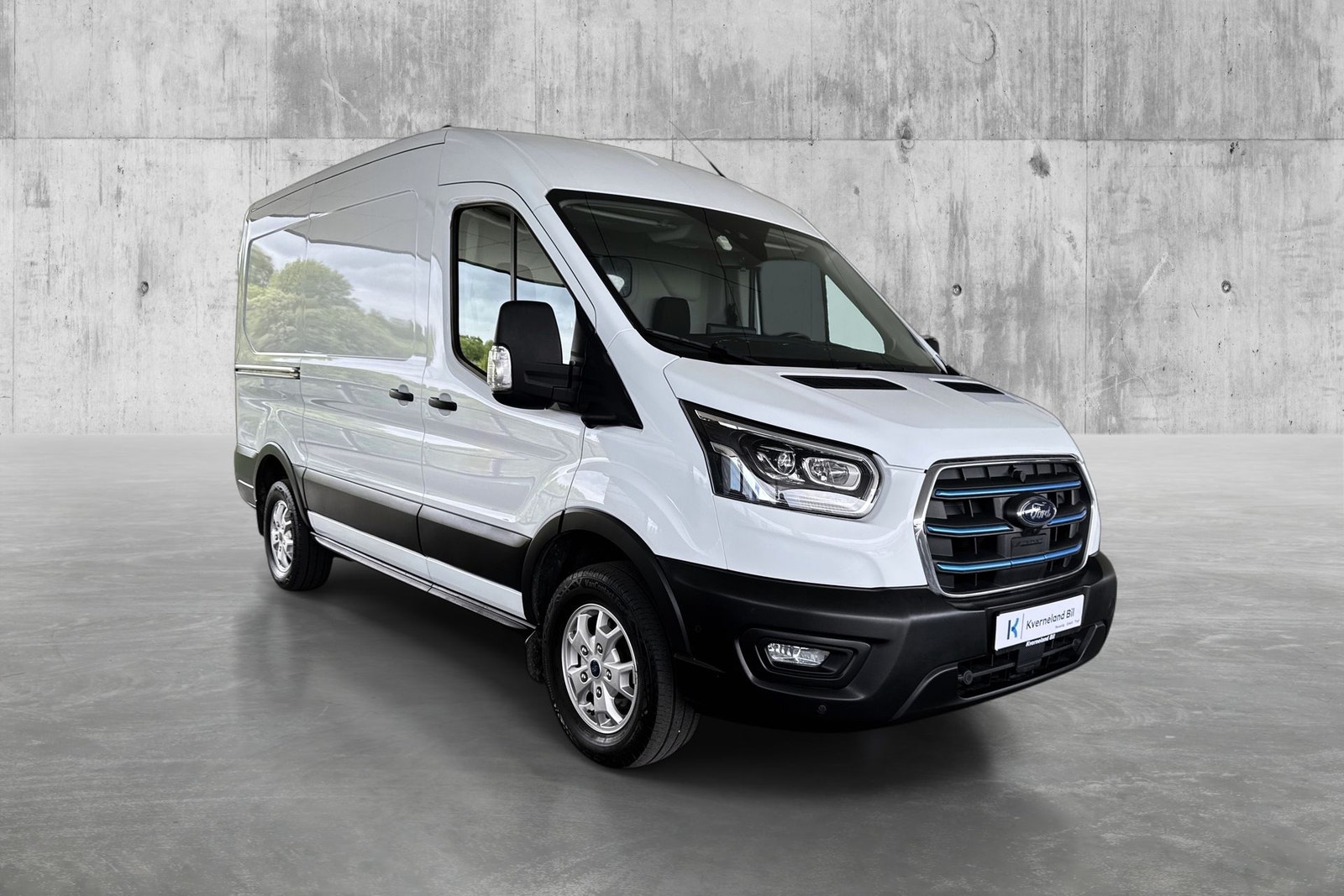 Ford E-Transit 350, 269ps, 2023