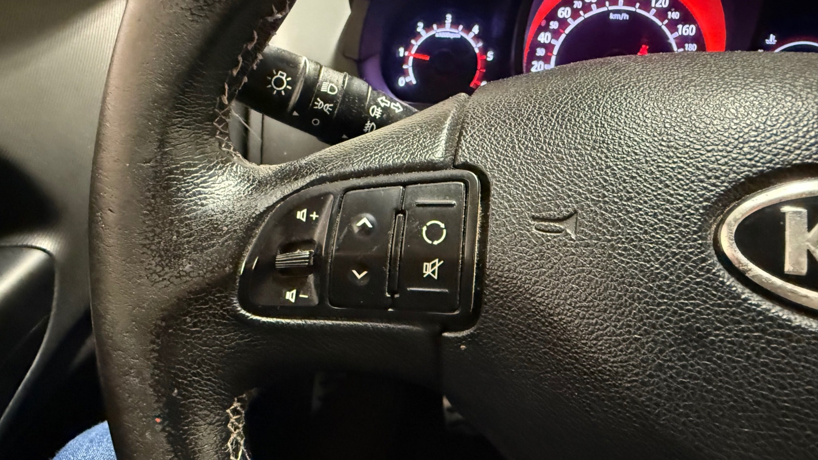 Kia cee'd_sw 1.6 CRDi Manual, 6-trins, 90ps, 2011