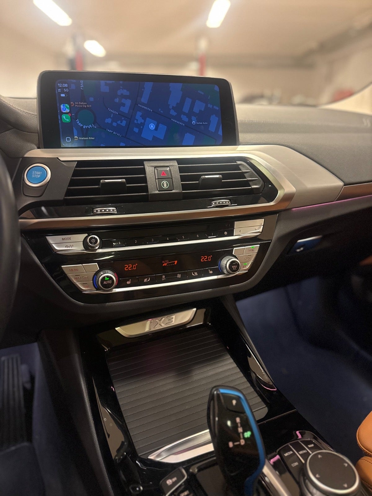 BMW iX3, 286hp, 2021
