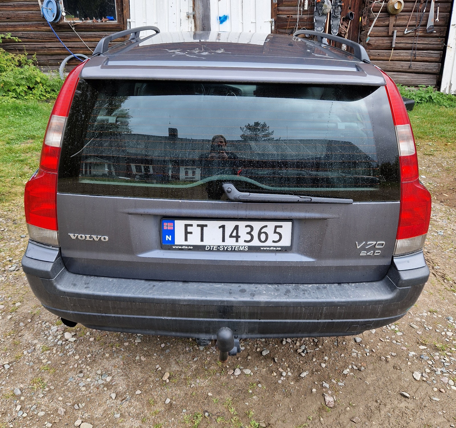 Volvo V70 2.4D Automatisk, 130hk, 2004