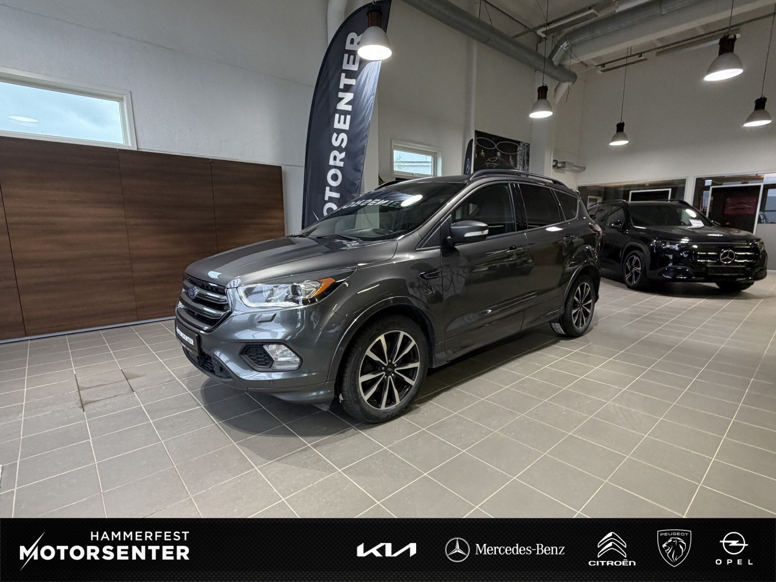 Ford Kuga 2.0 TDCi AWD Powershift 6, 6-trins, 150ps, 2017