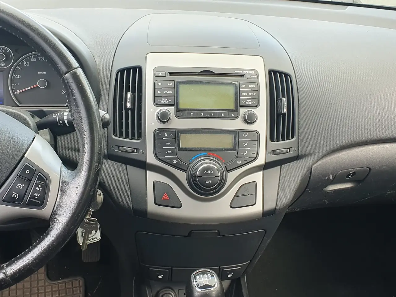 Hyundai i30cw 1.6 Manual, 126hp, 2011