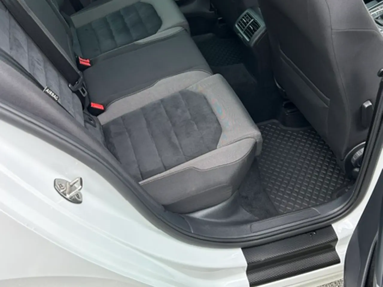 Volkswagen Golf Variant 1.4 TSI BMT DSG Sequential, 7-trins, 150ps, 2016